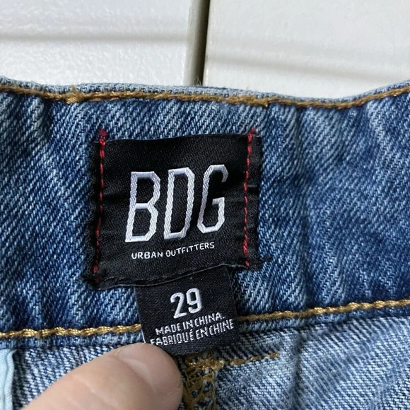 Urban Outfitters BDG Utility Cargo Front Knee Pocket Denim Blue Jeans Womens 29 - Picture 4 of 9